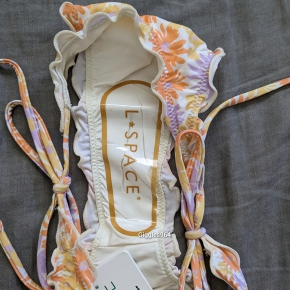 L*Space Maggie Roger Bikini Set Oopsie Daisy - Picture 11 of 11